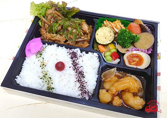 チンジャオロースとエビチリ弁当 0円 時時 時の食堂 の弁当配達 くるめし弁当