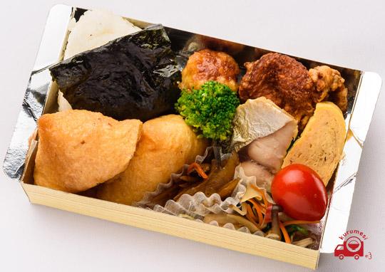 いなりと鮭おにぎりお手頃弁当 500円 旬味旬菜 大和 シュンミシュンサイヤマト の弁当配達 くるめし弁当