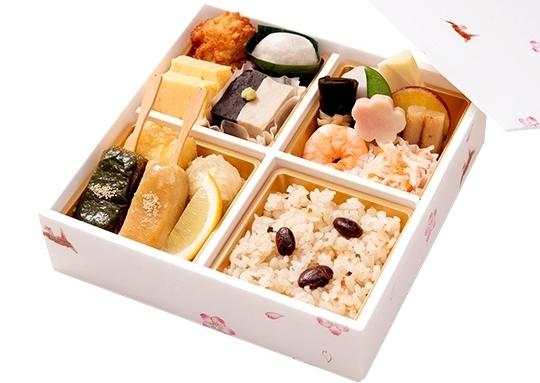 彩香弁当 2 700円 梅の花レストランの弁当配達 くるめし弁当